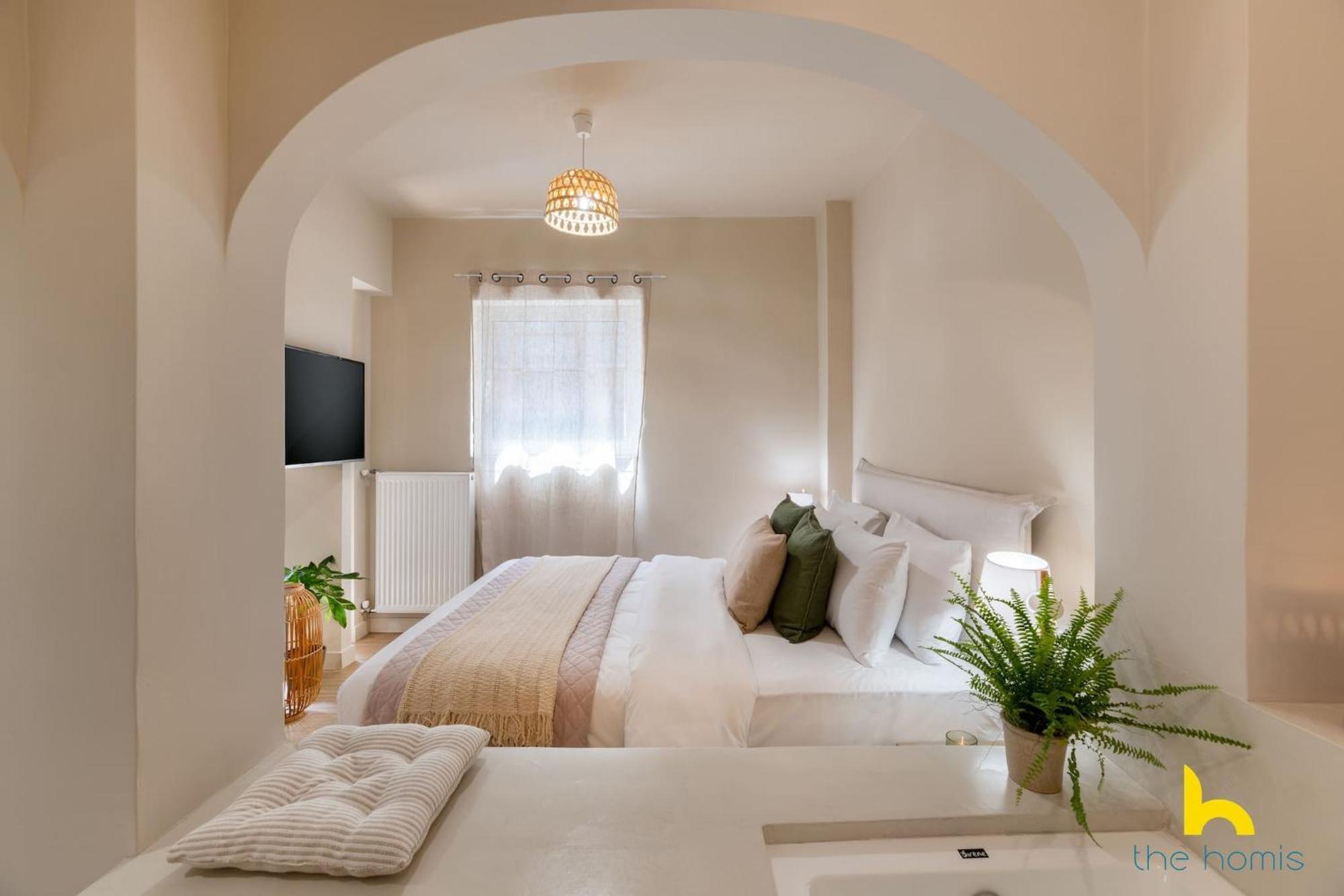 Romantic Luxury Hideaway Near Acropolis With Jacuzzi أثينا المظهر الخارجي الصورة